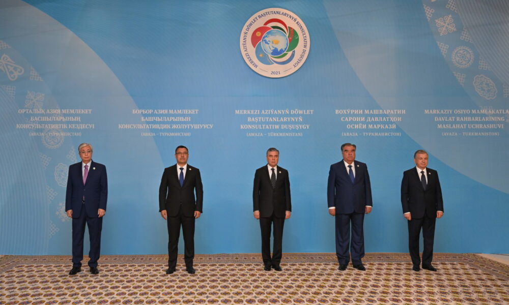 Kazahstānas prezidents piedalās Centrālāzijas valstu vadītāju konsultatīvajā sanāksmē Turkmenistānā