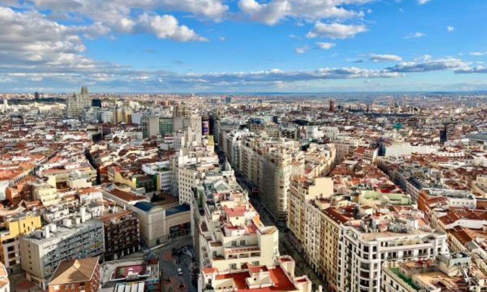 Commissioner Jørgensen in Spain to discuss ways to tackle the energy and housing crises